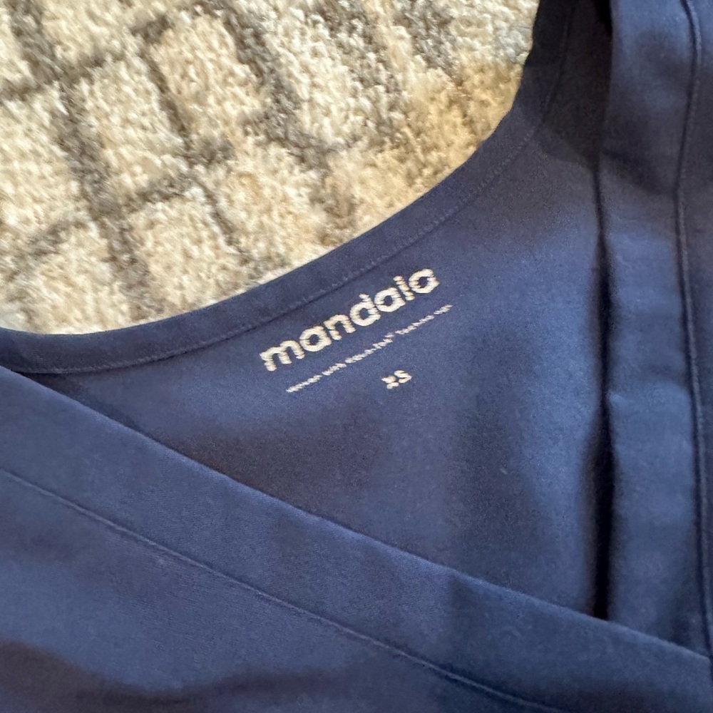Mandala scrubs maternity joggers and top- Navy blue - Picture 6 of 7